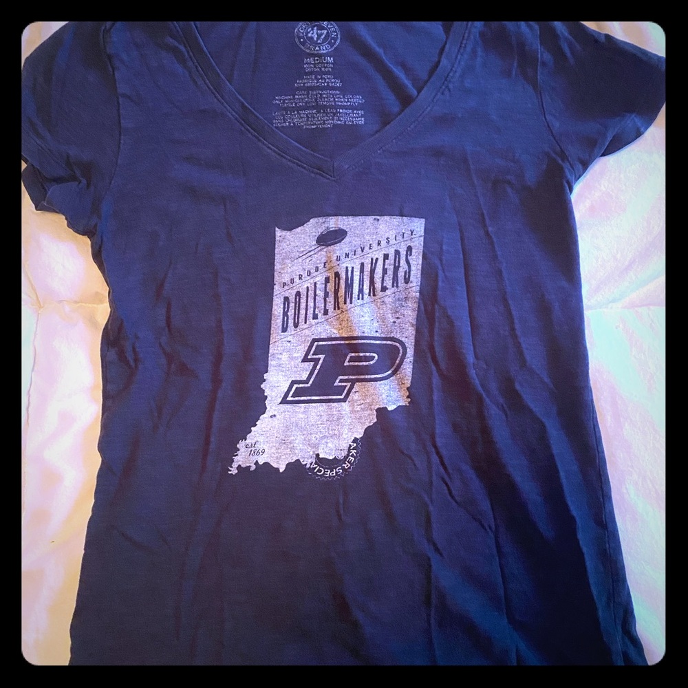 Purdue vneck top